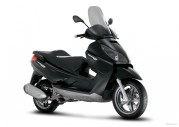 Piaggio X7 250